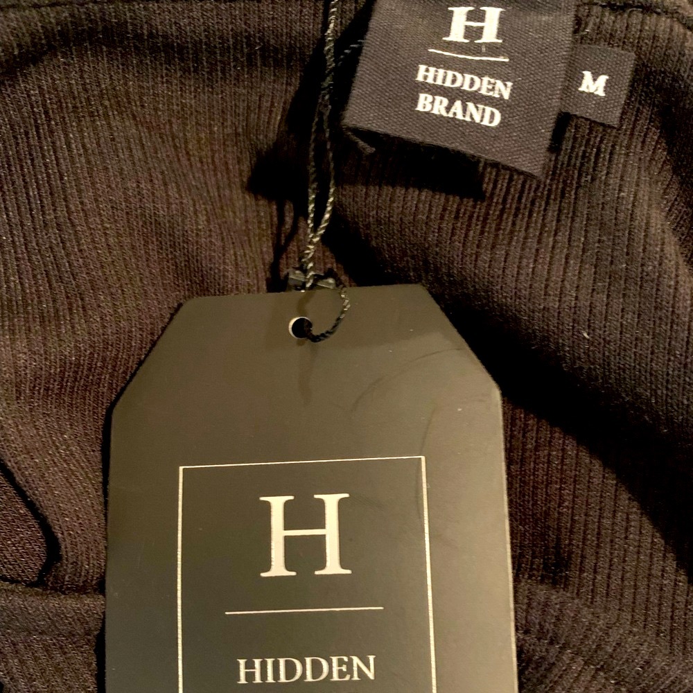 NWT Hidden Brand wrap Tie Waist Black Tank Top, size Medium - Picture 3 of 3